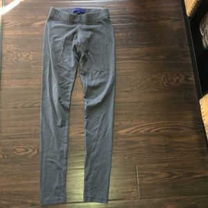 Grey cotton Aeropostale leggings!